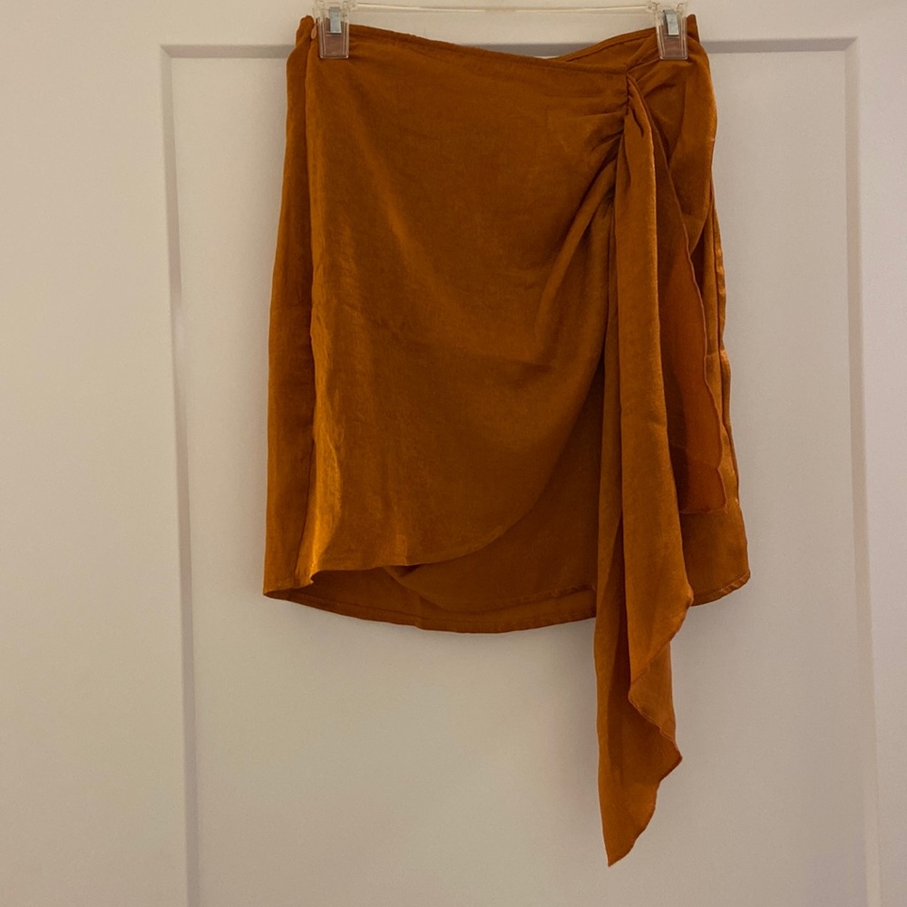 Brown/orange silky skirt